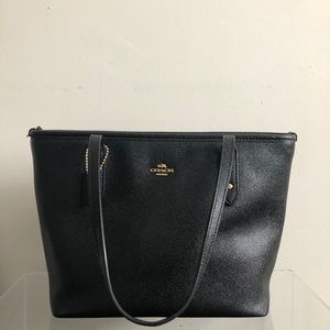 Coach black leather city zip tote mini (EUC)